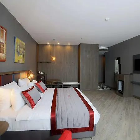 Ramada Encore By Wyndham Avcilar 4* Istanbul