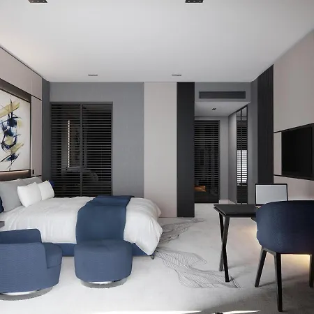 Crowne Plaza - Tuzla Viaport Marina By Ihg 4*