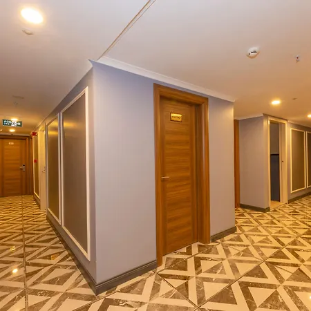 Hotel New Emin