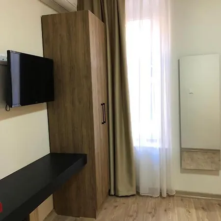 Отель La Pera 3*