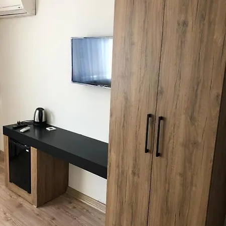 Отель La Pera