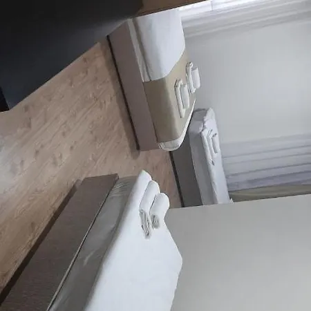 Отель La Pera 3*