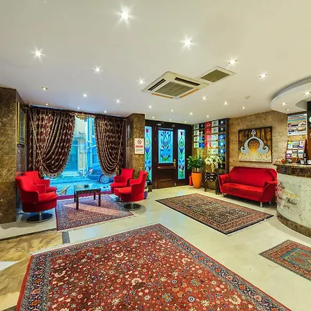 Hotel The Magnaura Palace 4*