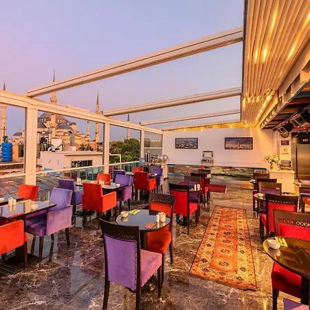 The Magnaura Palace 4*