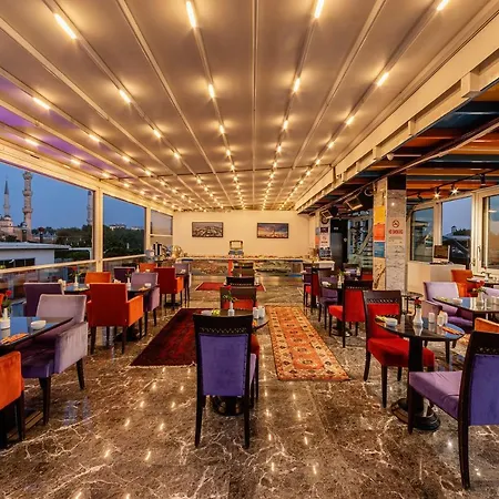 Hotel The Magnaura Palace 4*
