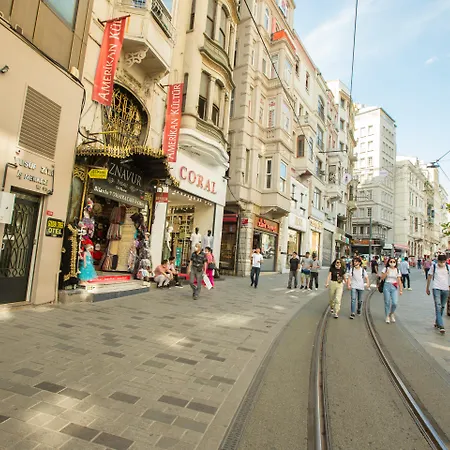 Ξενοδοχείο Golden Street