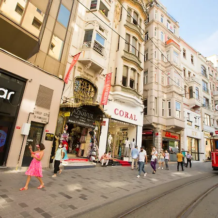 Ξενοδοχείο Golden Street