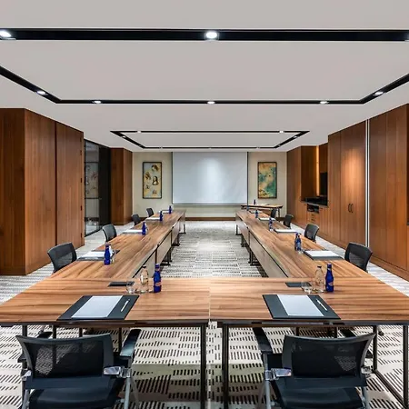 Hotel Moevenpick Golden Horn
