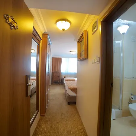 Grand Unal Hotel 3*