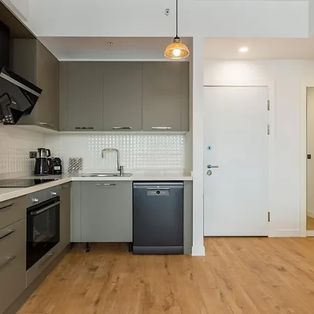 Modern With Fantastic City View In Kadikoy * Istanbul