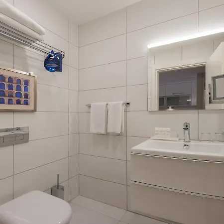 The Superior Living Batisehir Apartment *