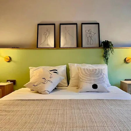 Marvelous Flat With Jacuzzi Near Galata Tower Apartment
