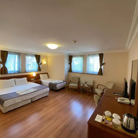 Triada Gayrettepe Hotel