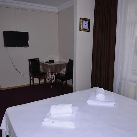 Apartahotel Emsa Maltepedeki Eviniz