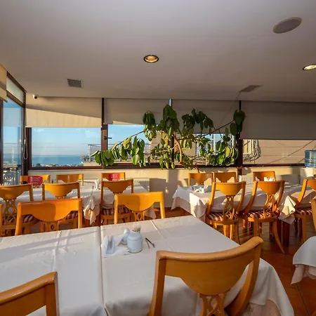 Erdal Hotel 3*