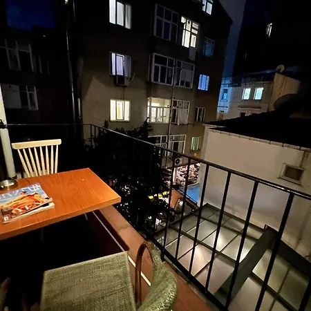 Klein Cihangir Pera Istanbul