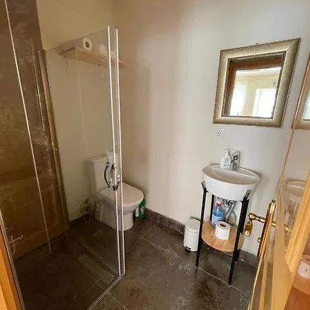 Fatih Balat Tarihten Nezih Sik Ev- 1 Quarto em Acomodações Particulares *