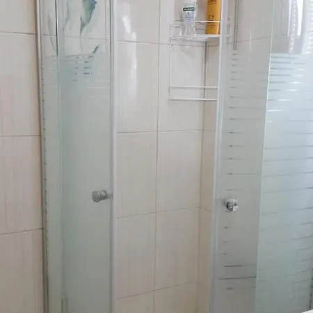 1+1 W/netflix Close To Taksim, Nisantasi, Bomonti