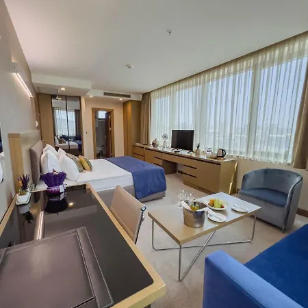 La Quinta By Wyndham Gunesli 5*