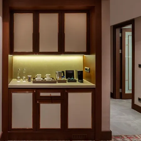 Hotel Moevenpick Airport