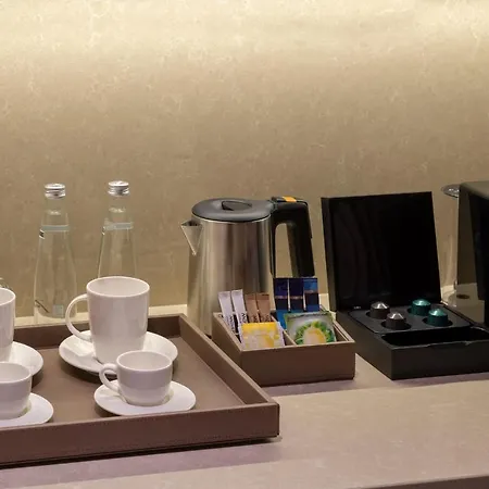 Moevenpick Airport Hotel