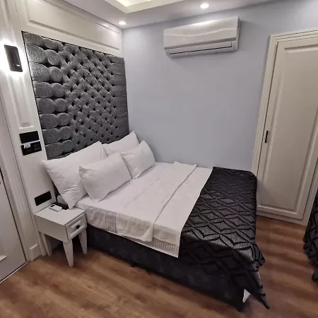 Luxx Garden 3* Istanbul