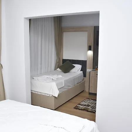 Hotel Arinna