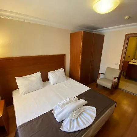 Triada Gayrettepe Istanbul