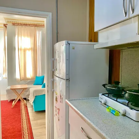 Hotel apartamentowy Golden *