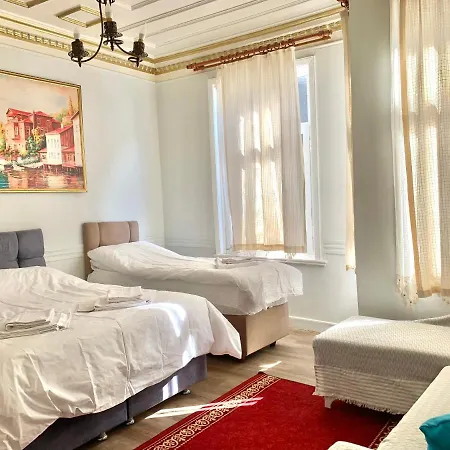 Hotel apartamentowy Golden