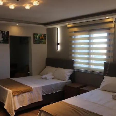 Mr Lion Kumkapı Otel *