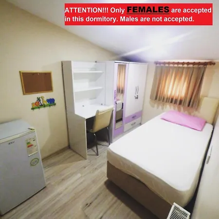 !only Females! Bakirkoy Ladies Hotel