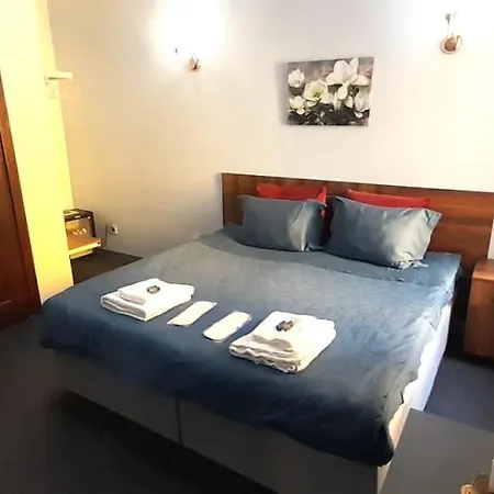 Hotel Byboss-cedar Galata