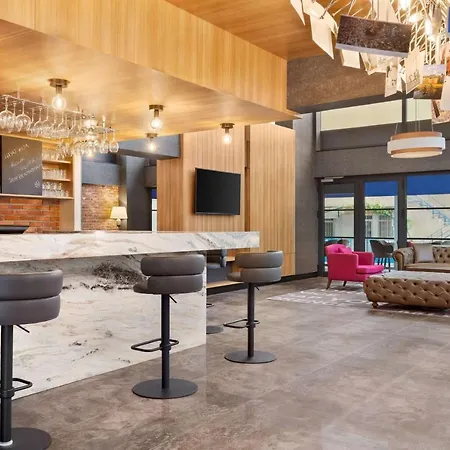 Tryp By Wyndham Atasehir Hotel 3*