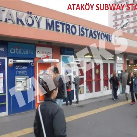 Feeling At In Center 5 Minutes Walk To The Atakoey Metro Station & Metrobus Istanbul