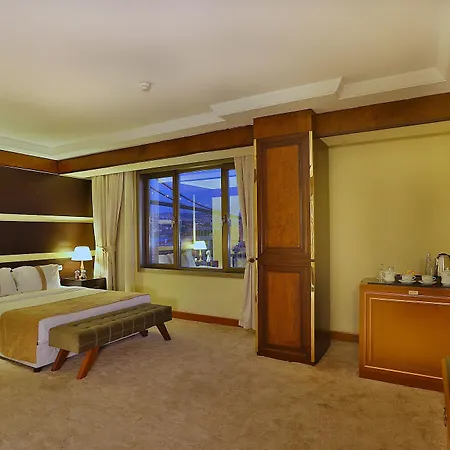 Crowne Plaza - Ortakoy Bosphorus By Ihg 5* Istanbul