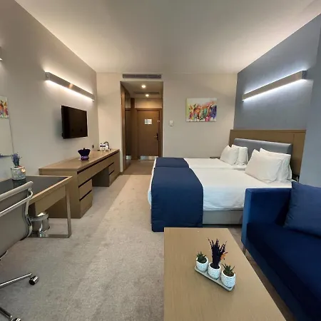 Hotell La Quinta By Wyndham Gunesli