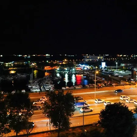 Aura Marina Hotel