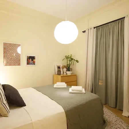 Apartment And Istanbul