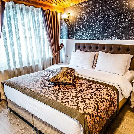 Lazz Hotel 3*