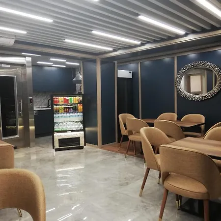 Hotel Grand