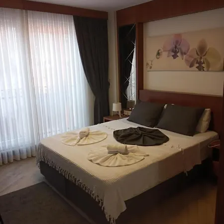 Dream Old Hotel 3*
