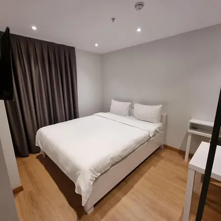 Auberge de jeunesse 10m2 *