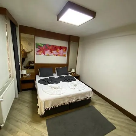 Dream Old Hotel