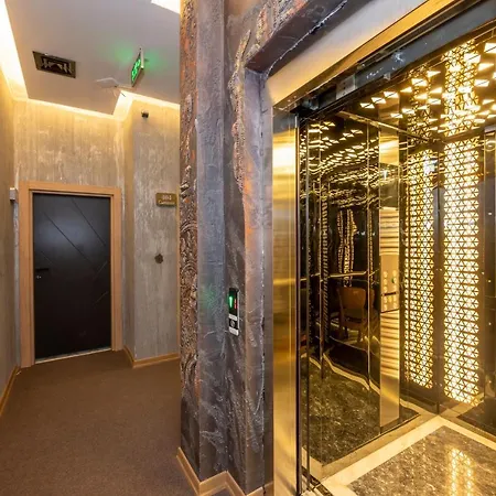 Continental Airport 3*