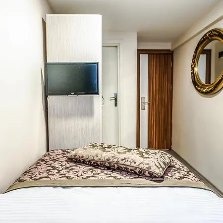 Hotel Lazz Istanbul