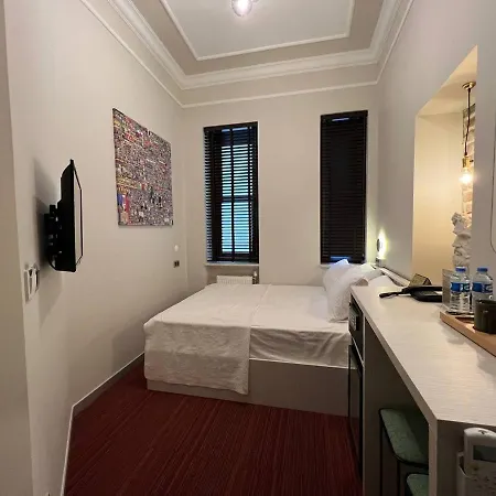 Hotel Rafinn *