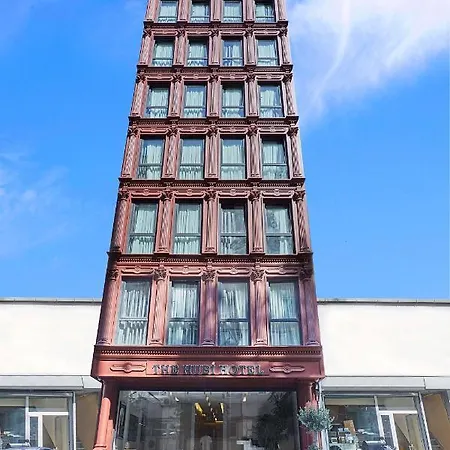 Hotel The Hubi 4*