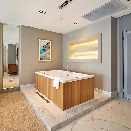 Hotel The Hubi