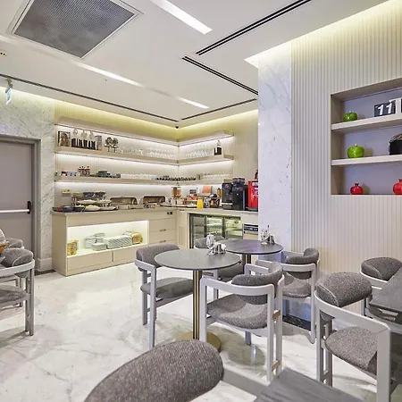 Hotel The Hubi